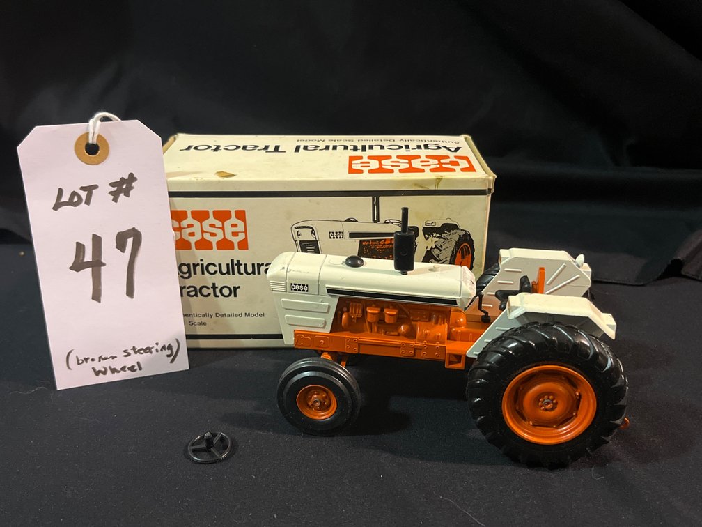 Case Agricultural Tractor - 1/25th