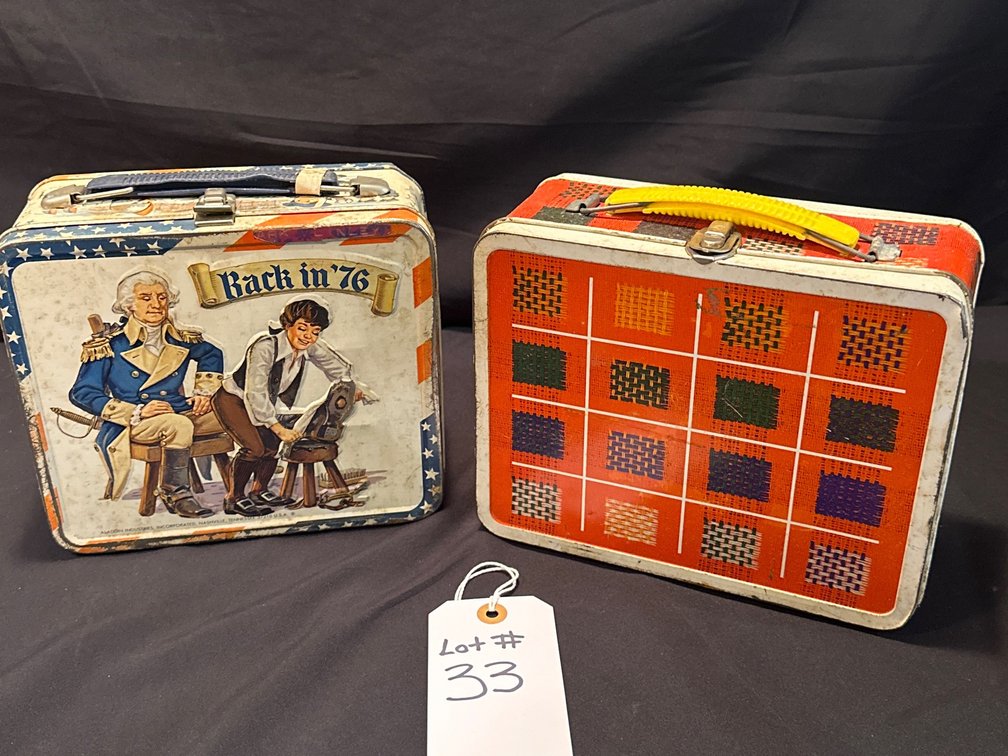 2 Vintage Lunch Boxes 
