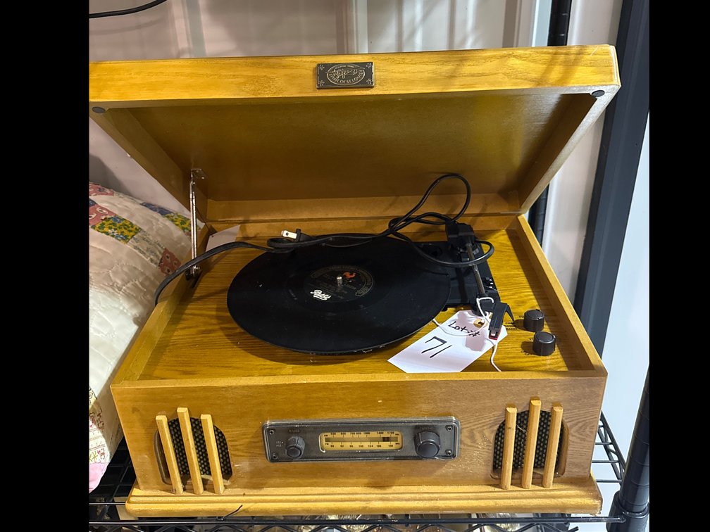 Radio, Turntable and Cassette Player 