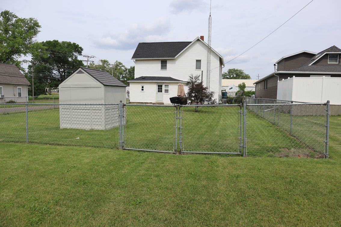 Image for 215 Depot Street  Walnut IL