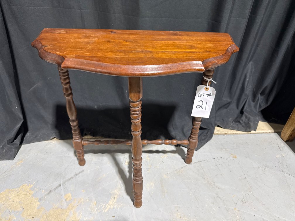 Scalloped Edge Half Moon Table
