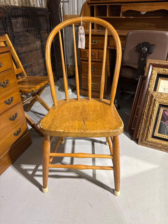 Bow Back Farmhouse Chair