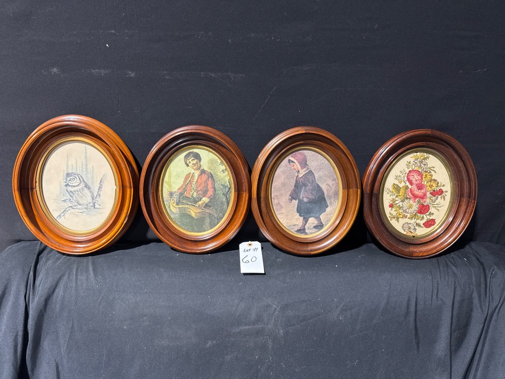 4pc. Oval Frame Lot