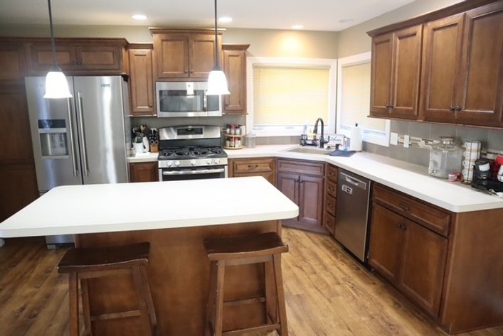 Image for 117 Fourth Street Walnut