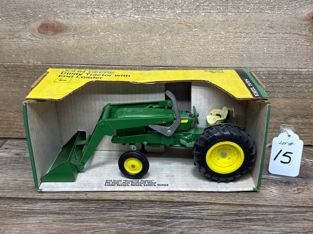 1:16 JD Utility Tractor w/End Loader