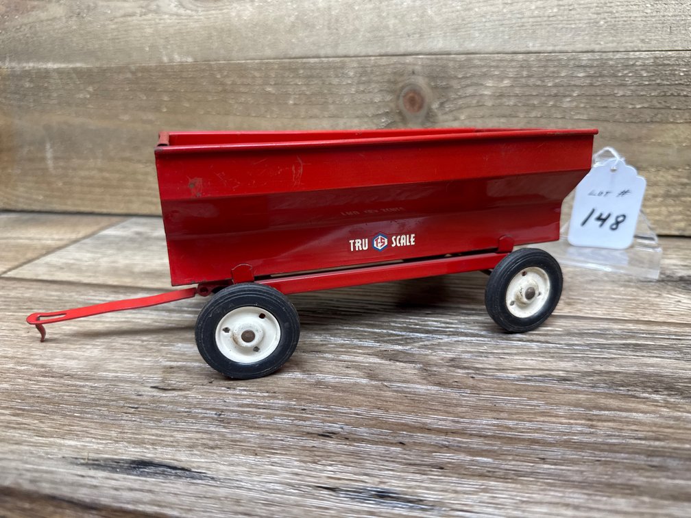 1:16 Tru-Scale Flare Box Wagon
