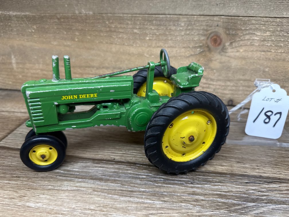 1:16 JD Model A