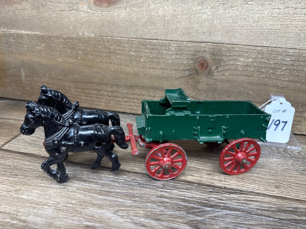 1:16 Stanley Horse Drawn Farm Wagon #408