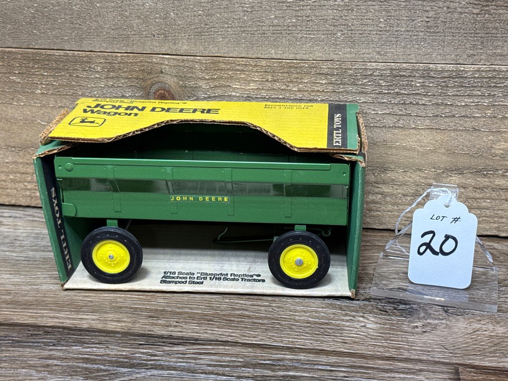1:16 JD Flare Box Wagon