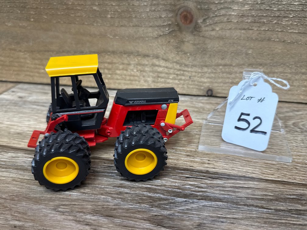 1:32 Versatile 276 4WD