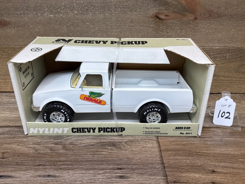 1:16 NYLINT Chevy Pickup - DEKALB