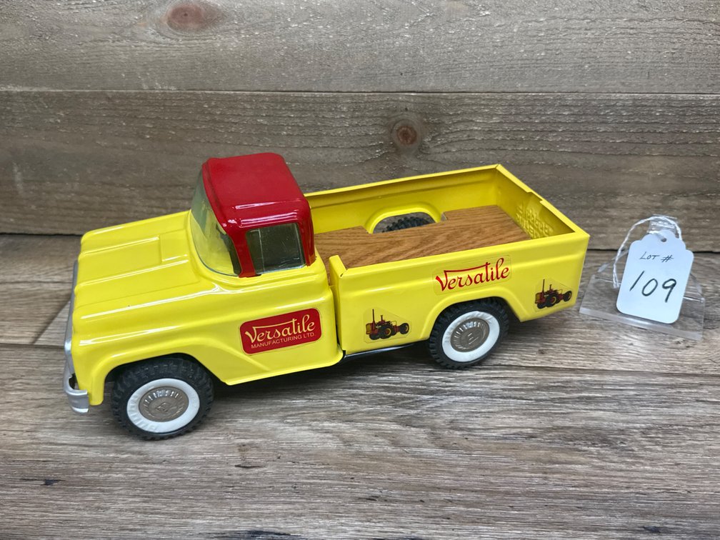 1:16 Buddy L Custom Pickup - Versatile Manufacturing