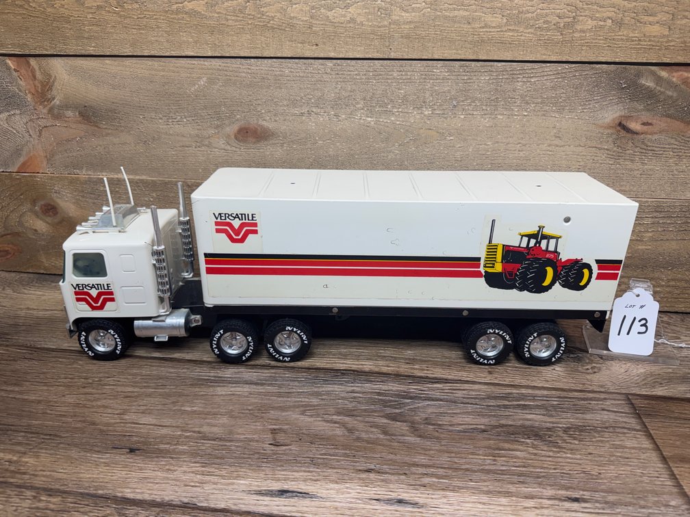 1:18 Nylint GMC COE “Versatile” 18-Wheeler