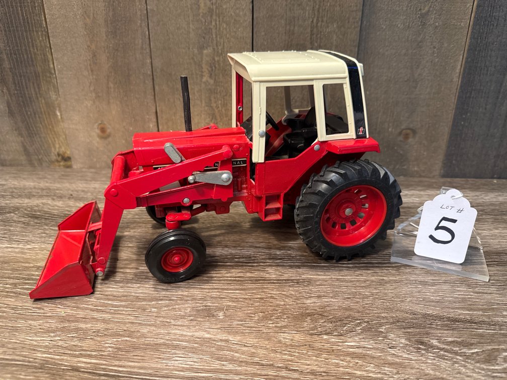 Image for Farm Toys and Trucks Live and Online