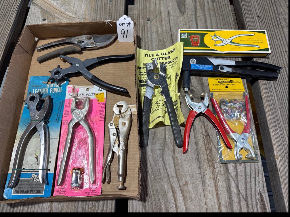 Leather Punches/ Rivet Tool / Glass Cutter +