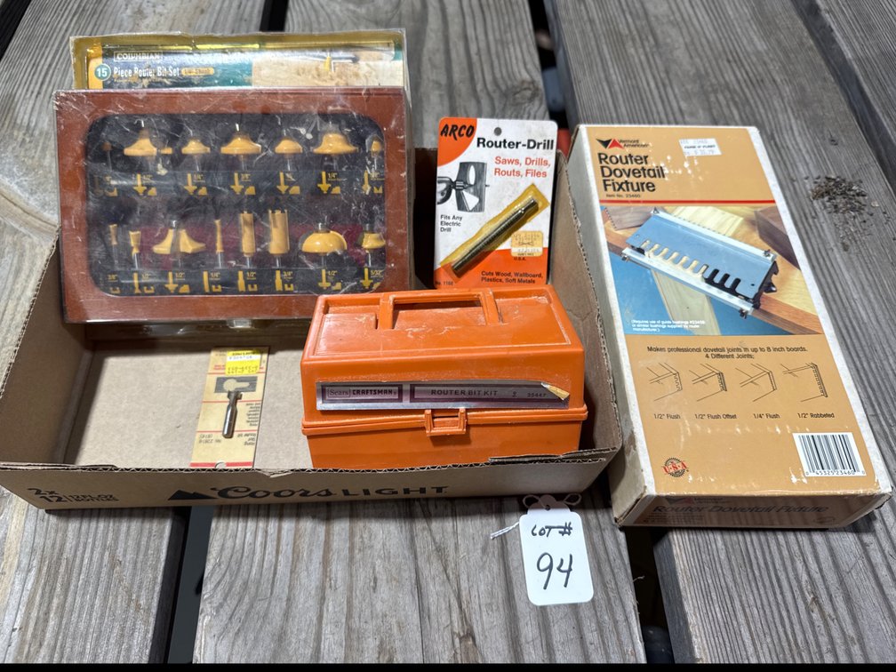 Router Bit Sets & Dovetail Fixture