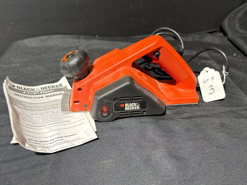Black & Decker 3-1/4” Planer 