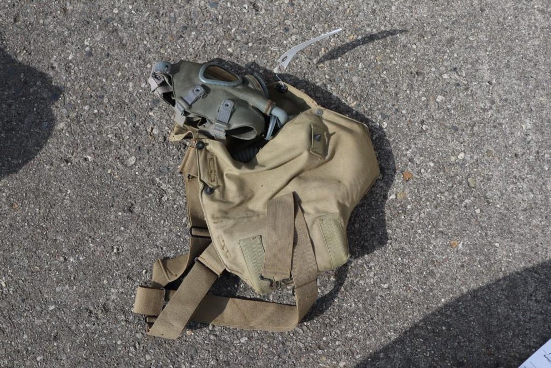 Gas Mask w/ Bag