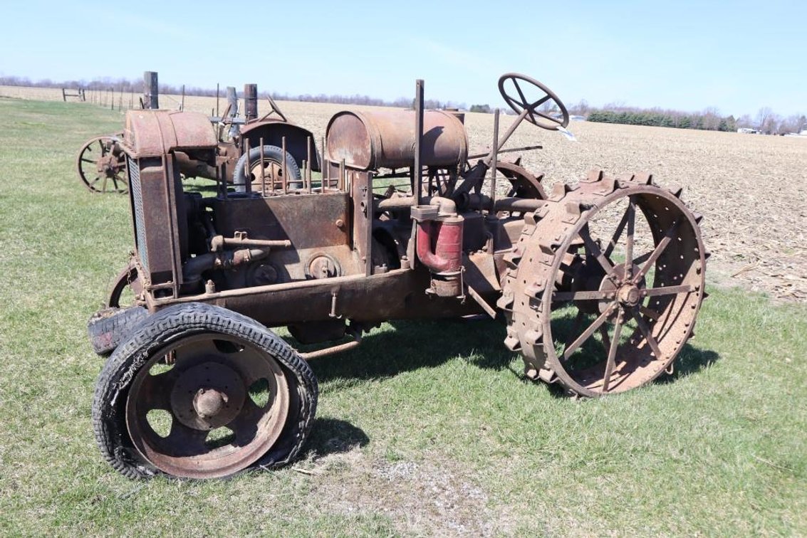 McCormick Deering 10-20 for parts or restoration