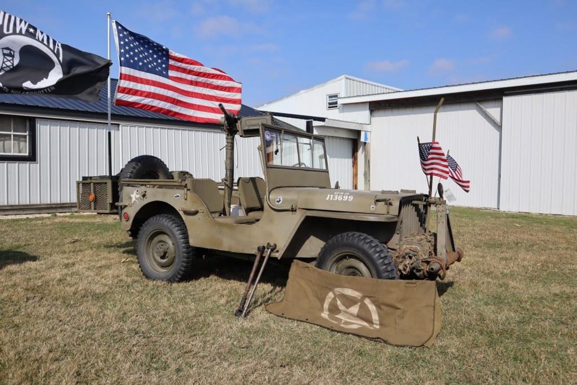 1942 Ford GPW Army Jeep - Has 50 Cal. Mtd. Machine Gun that fires off Propane - AWESOME!!