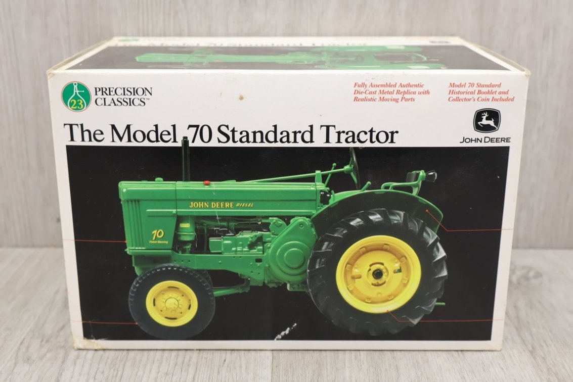 Image for June Farm Toy and Memorabilia Auction