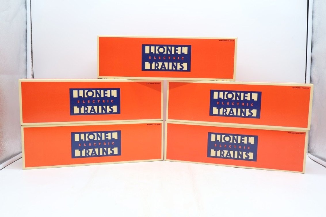 Set of 5 Madison Train Cars