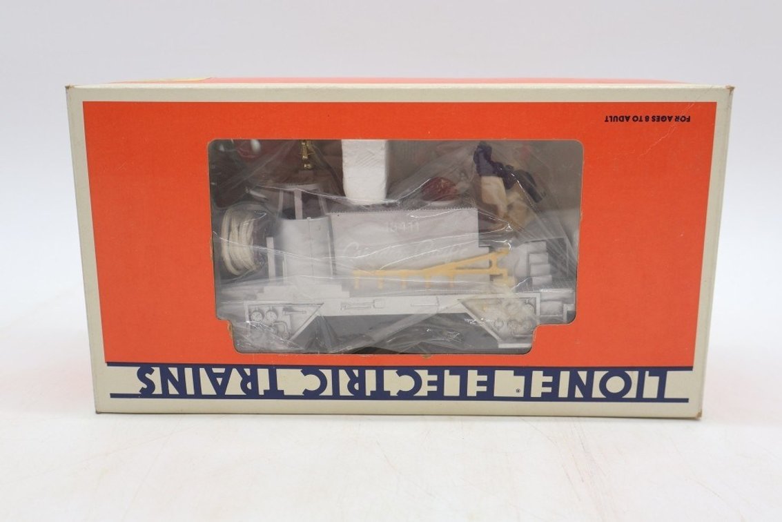Lionel Canadian Pacific Fire Fighter Car