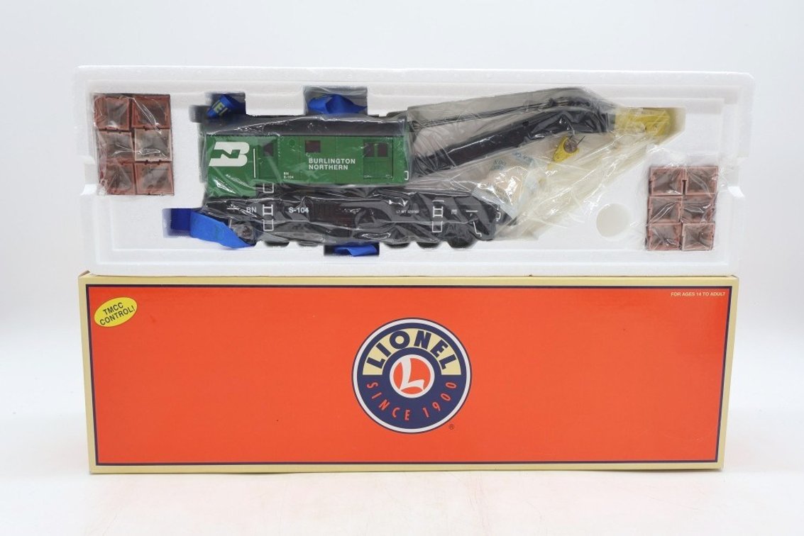Lionel Burlington Northern Command Control Crane Car