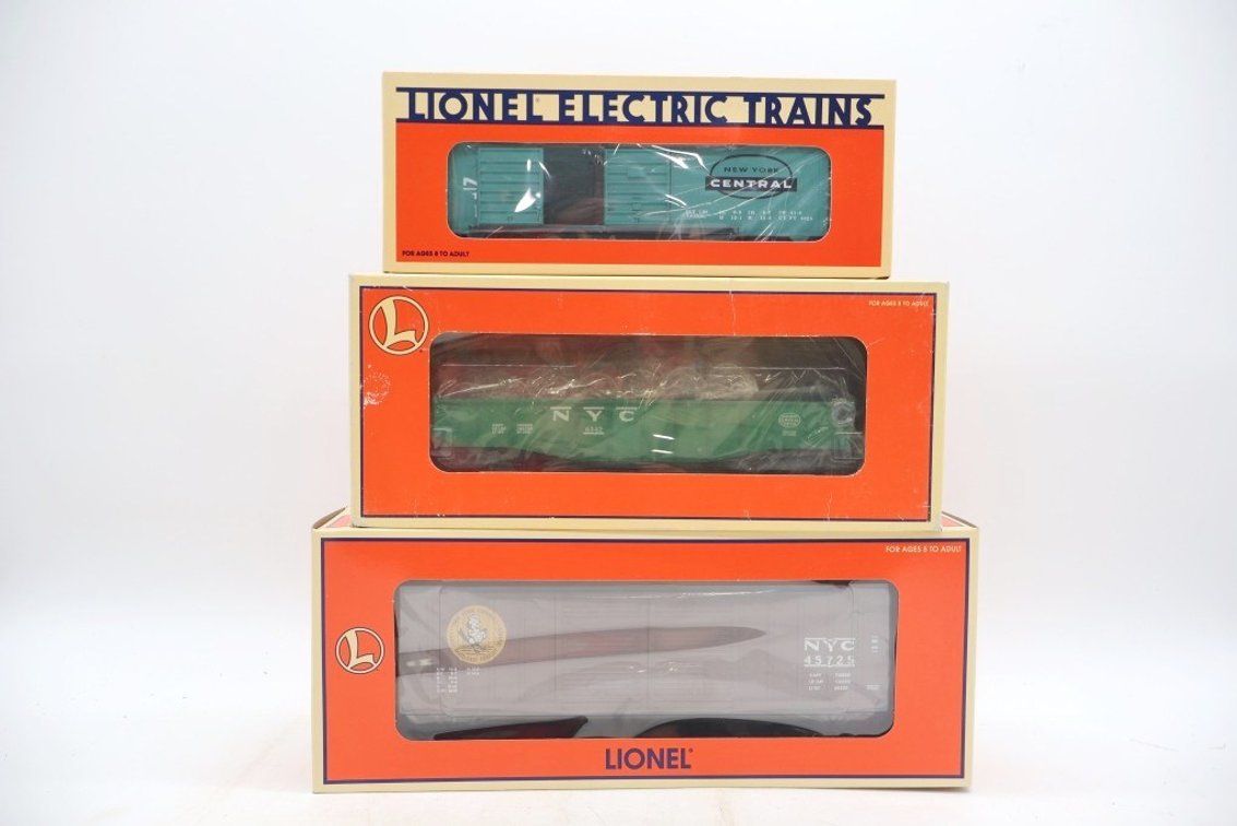 Lot of (3) Train Cars