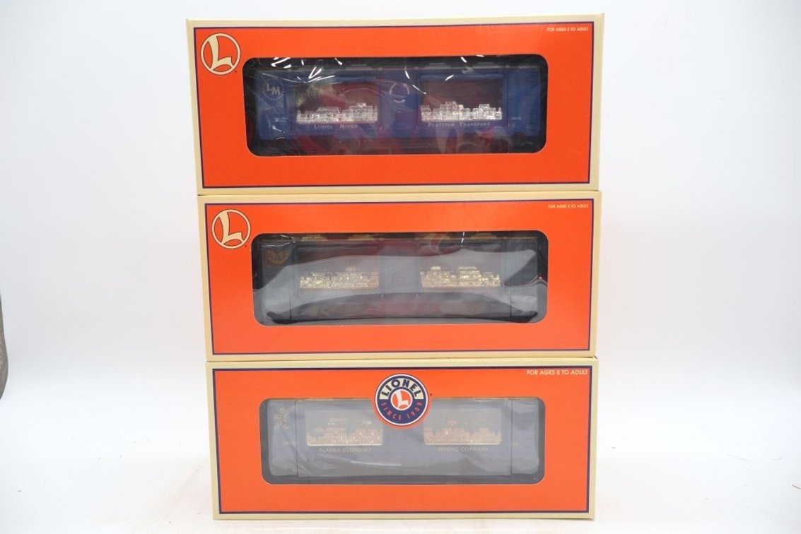 Lot of (3) Train Cars