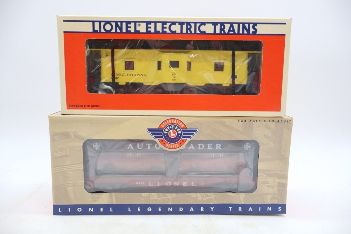 Lot of (2) Train Cars