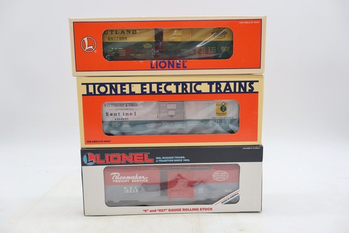 Lot of (3) Train Cars