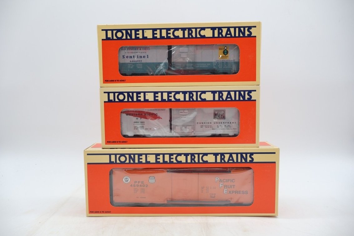 Lot of (3) Train Cars
