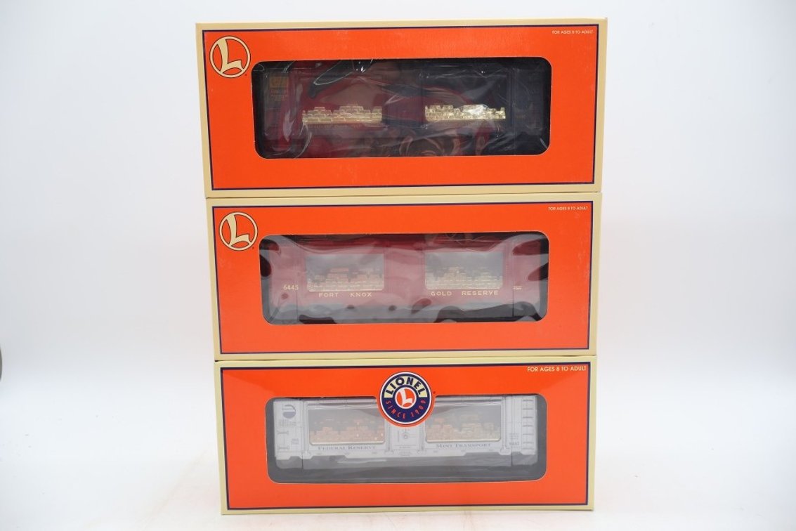 Lot of (3) Train Cars