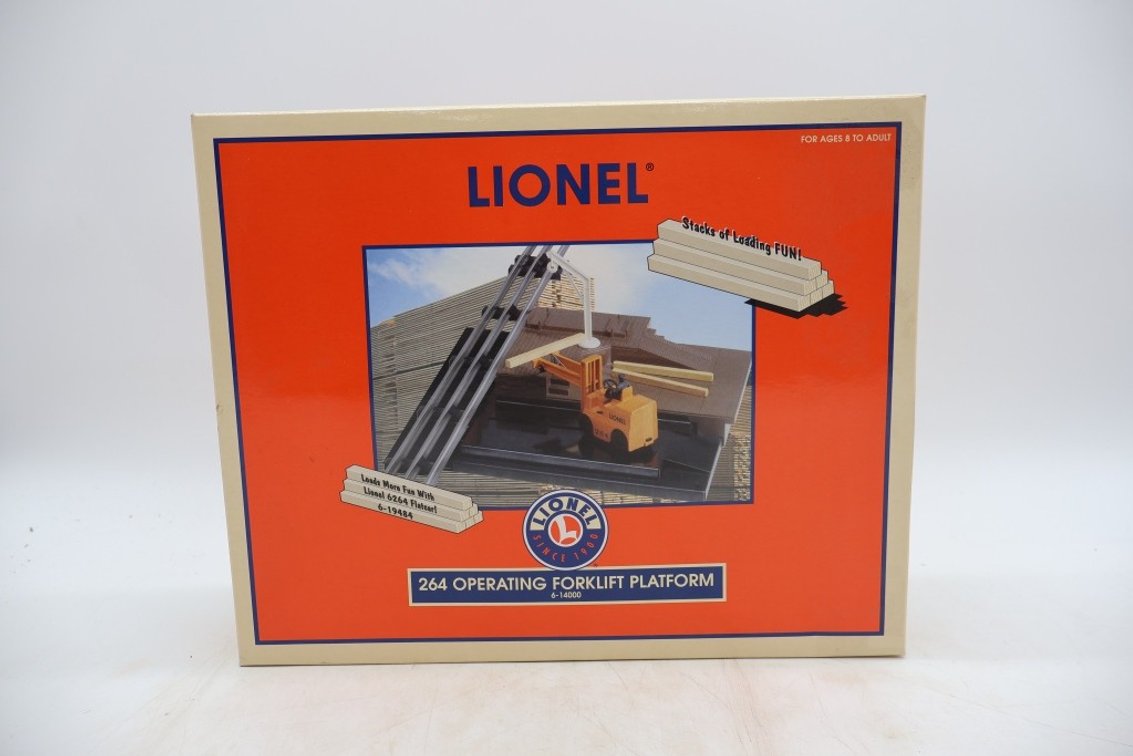 Lionel 264 Operating Forklift Platform
