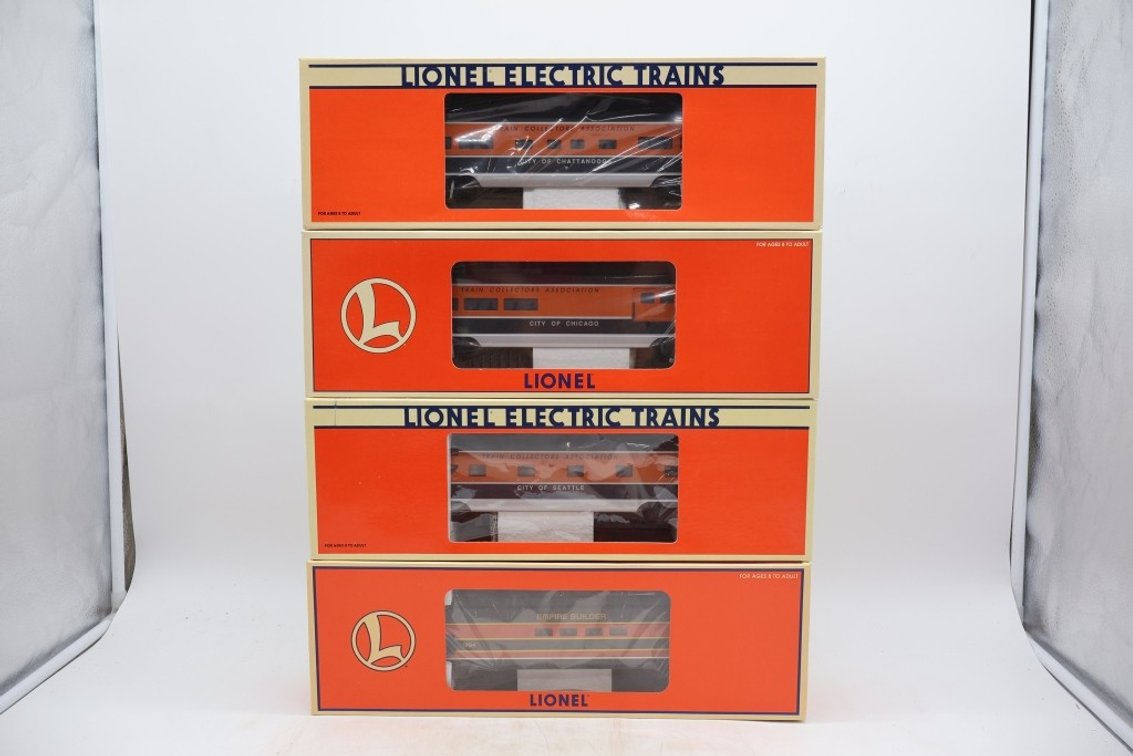 Lot of (4) Train Cars