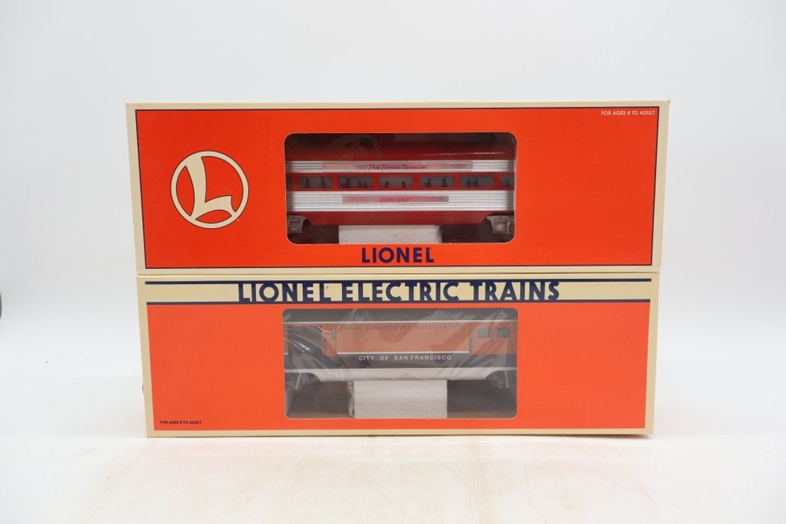 Lot of (2) Train Cars