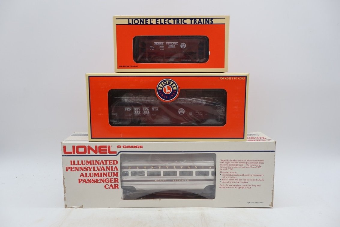 Lot of (3) Train Cars