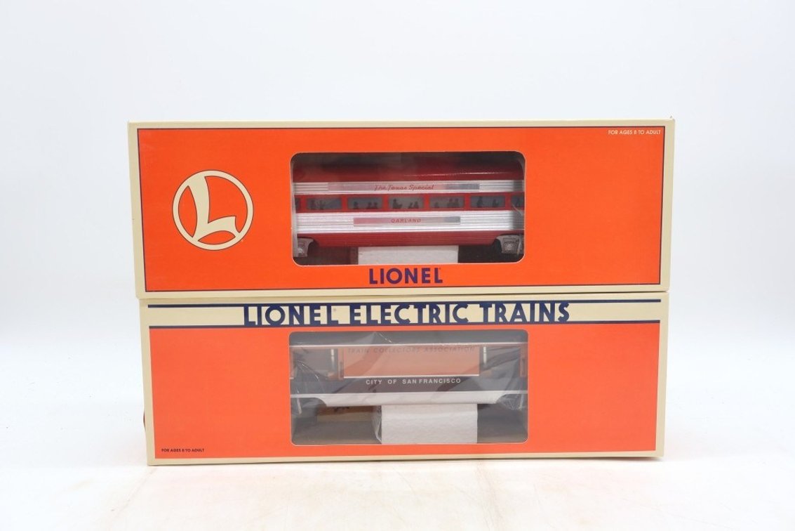 Lot of (2) Train Cars