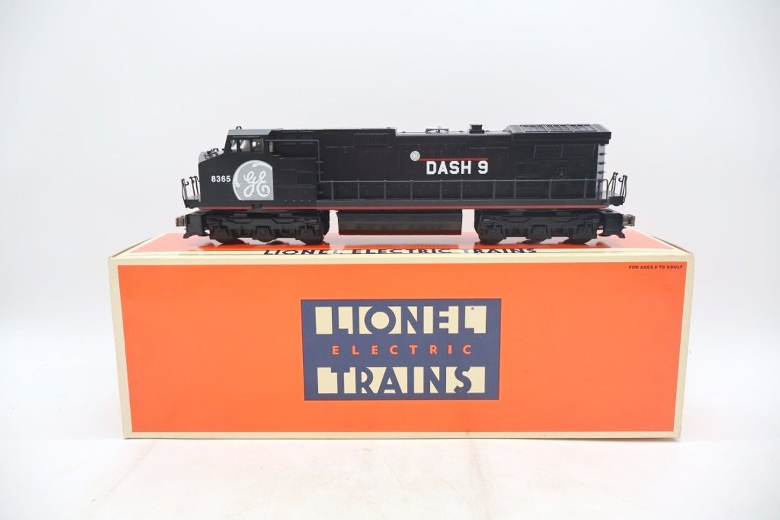Lionel 8365 General Electric Dash - 9 Demonstrator Engine