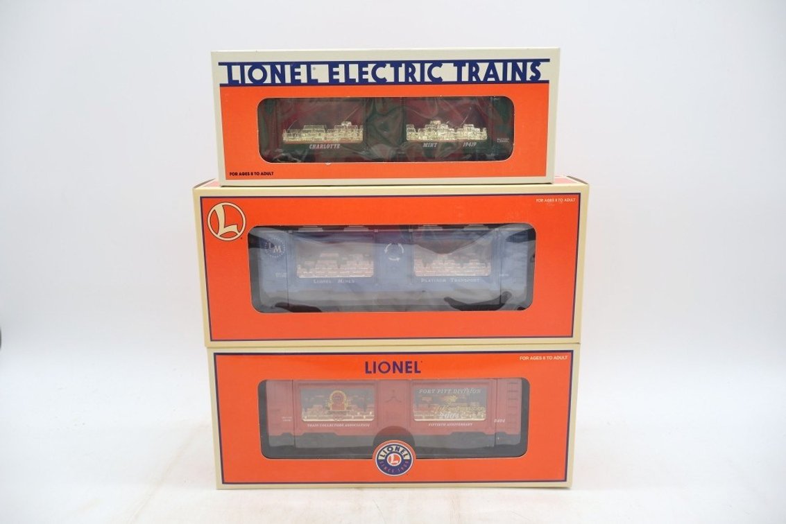 Lot of (3) Train Cars