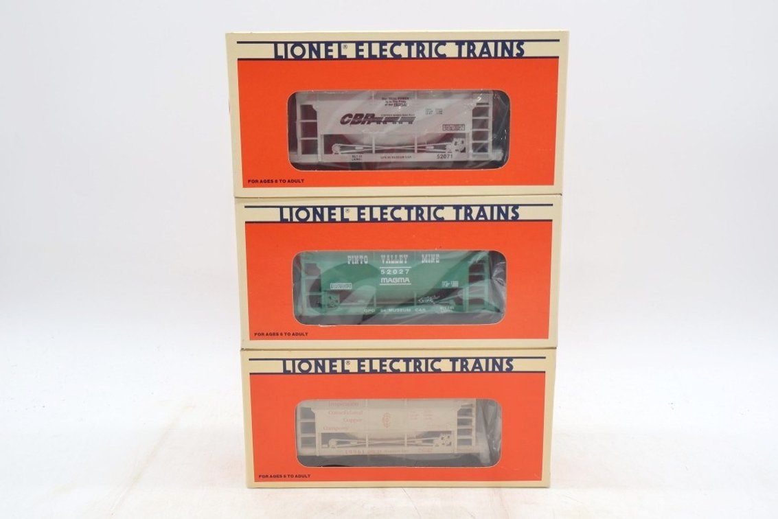 Lot of (3) Train Cars
