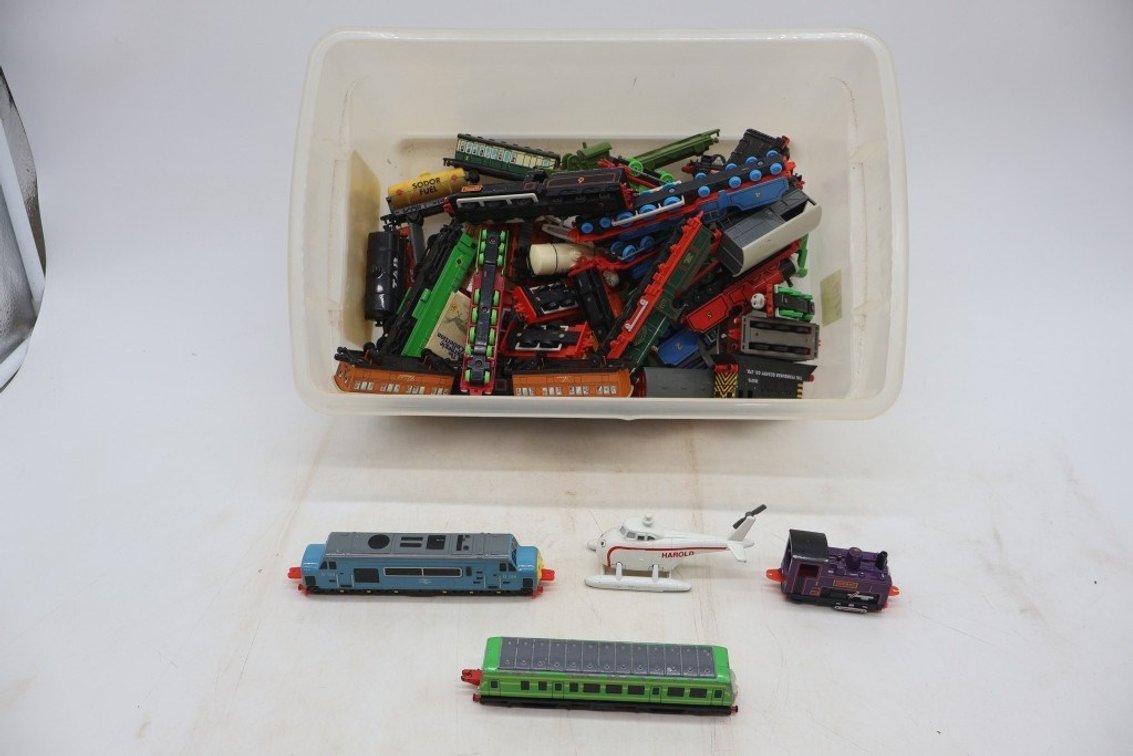 Lot of Assorted N Scale Train Cars