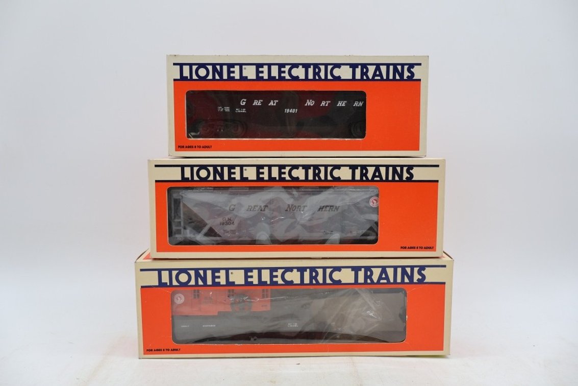 Lot of (3) Train Cars