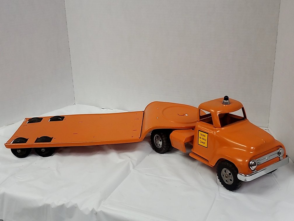 Tonka Hi-Way Dept Truck and Trailer 