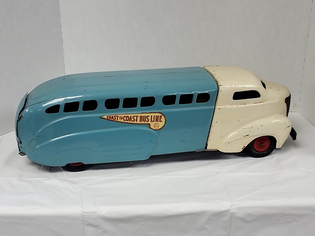 Wyandotte Coast to Coast Bus, Airflow Design, 1936