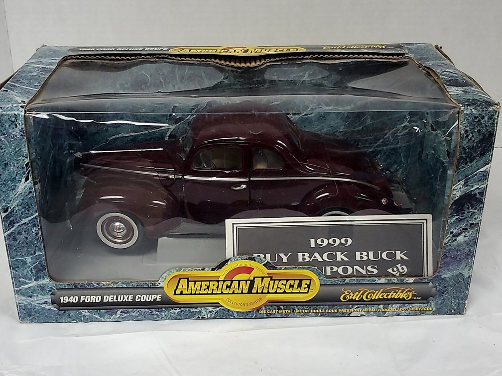 American Muscle 1940 Ford Deluxe Coupe in Burgundy 118 Scale Diecast Ertl Dc236