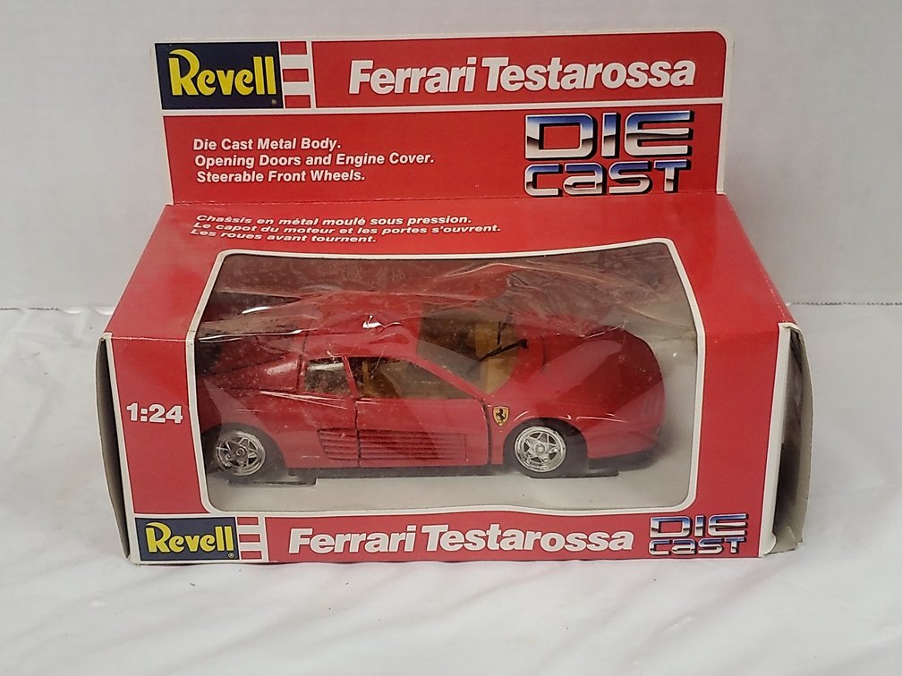 Revell Ferrari Testarossa 1:24 