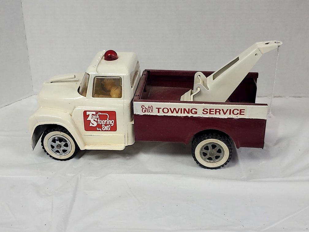 Ertl Towing Service - rare!! 
