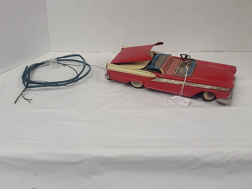 1957 Ford Fairlane. Battery operated